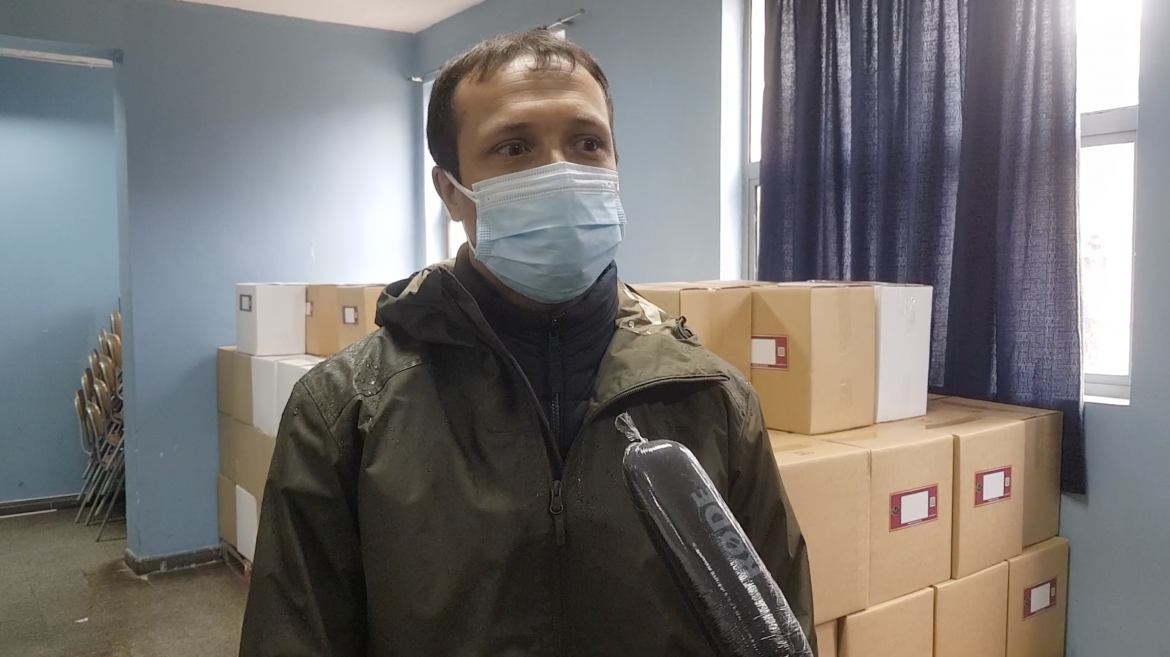 MUNICIPALIDAD DE RENGO RECIBE 440 NUEVAS CAJAS DE MERCADERIA